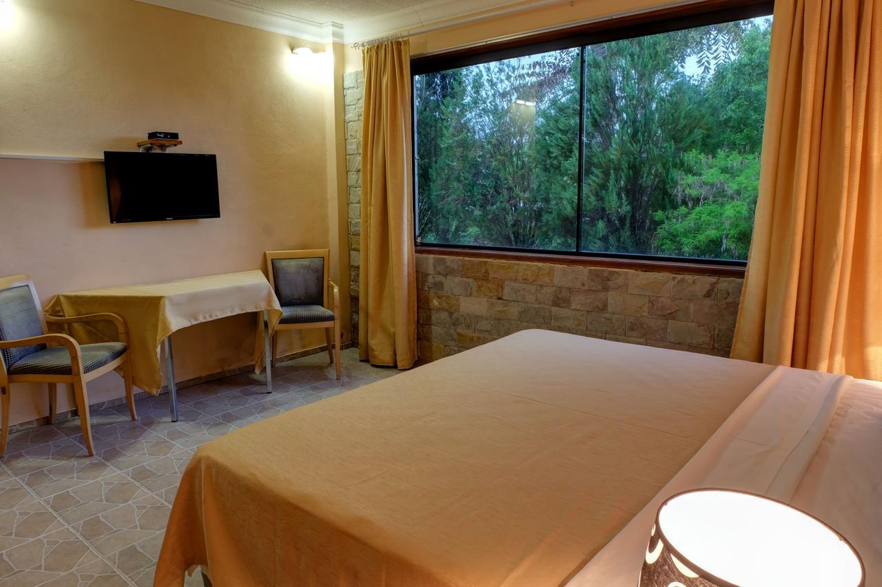 Hotel Independencia Екстер'єр фото