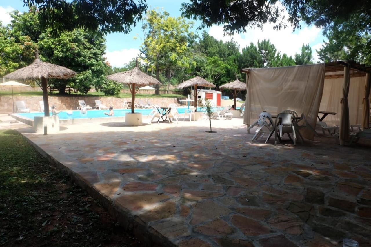 Hotel Independencia Екстер'єр фото