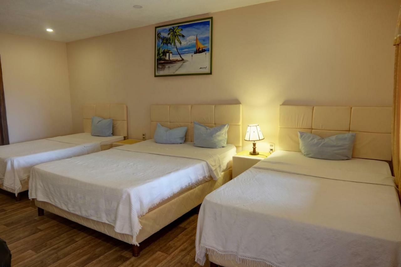 Hotel Independencia Екстер'єр фото