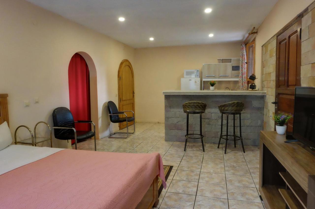 Hotel Independencia Екстер'єр фото